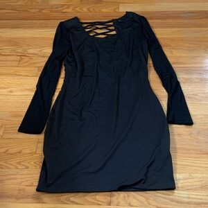 Miss Avenue Black Crisscross Long Sleeve Dress
